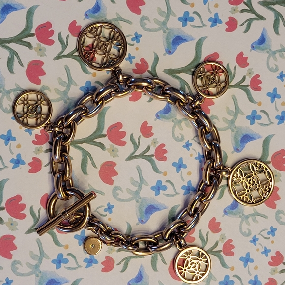 MICHAEL KORS HERITAGE CHARM CHAIN BRACELET ROSE GOLD-TONE - Picture 7 of 7